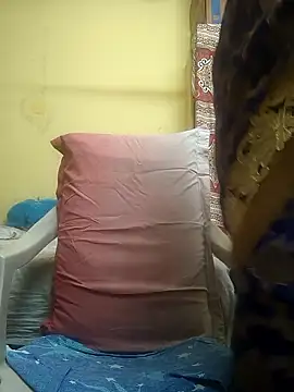 Preeti345 online show from January 11, 9:14 am