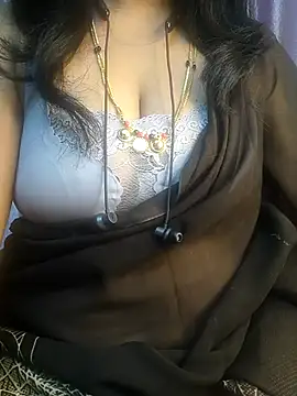 Preeti345 online show from March 29, 2:17 pm