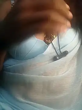 Preeti345 online show from April 4, 4:59 pm