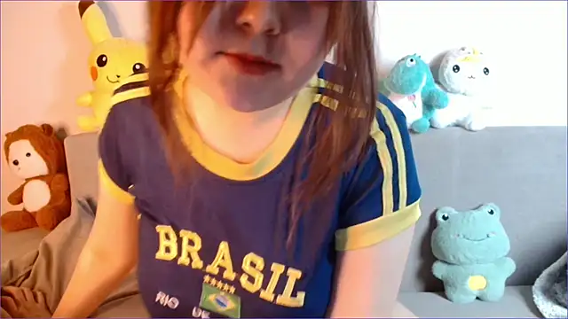 Snapshot of minji_snow chatting on March 7, 1:08 pm minji snow online show from March 7, 1:08 pm