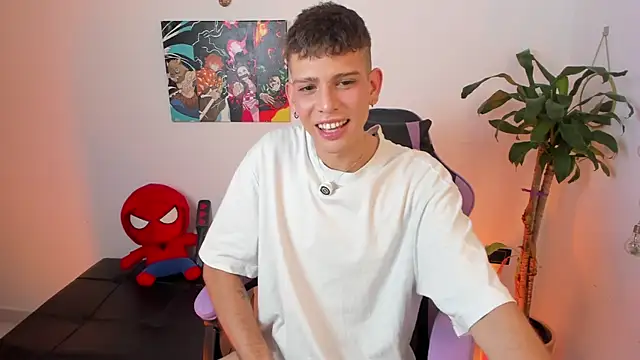 Jasson    online show from April 22, 7:37 pm