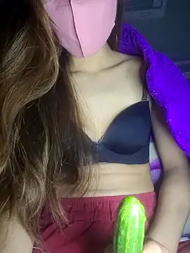 Snapshot of polly_chan chatting on December 17, 4:02 pm polly chan online show from December 17, 4:02 pm