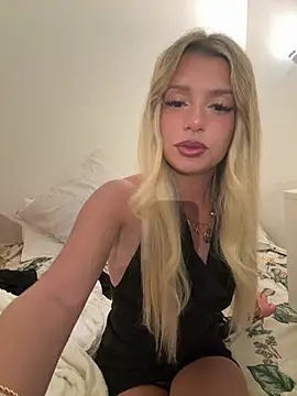 Snapshot of lilavv chatting on February 26, 7:46 pm lilavv online show from February 26, 7:46 pm