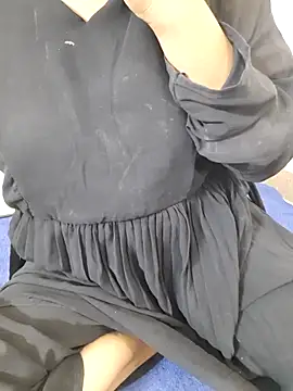 Riya rani8 online show from April 21, 5:06 pm