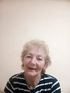 Snapshot of Calypso-Loove chatting on December 22, 9:39 am Calypso-Loove online show from December 22, 9:39 am