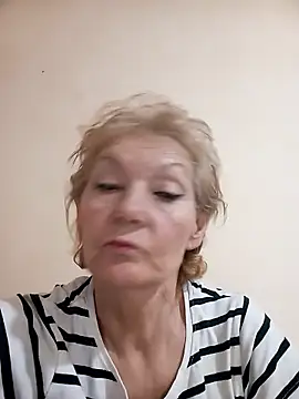 Snapshot of Calypso-Loove chatting on January 8, 10:50 am Calypso-Loove online show from January 8, 10:50 am