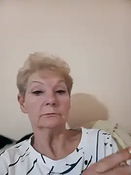 Snapshot of Calypso-Loove chatting on January 15, 1:59 pm Calypso-Loove online show from January 15, 1:59 pm