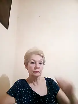 Snapshot of Calypso-Loove chatting on February 11, 1:49 pm Calypso-Loove online show from February 11, 1:49 pm
