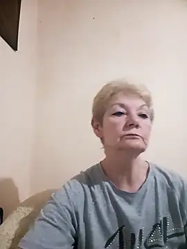 Snapshot of Calypso-Loove chatting on February 21, 2:40 pm Calypso-Loove online show from February 21, 2:40 pm