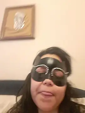 h4cPaolaMascherata online show from March 29, 2:17 pm