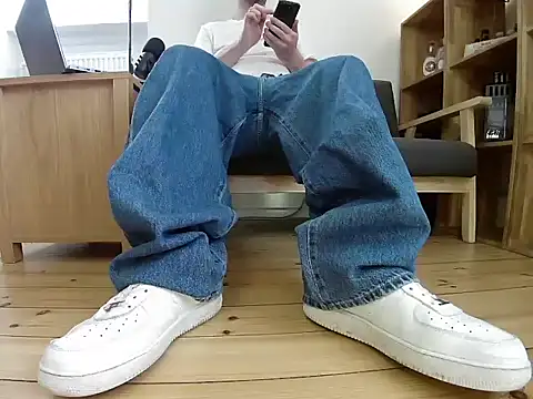 jonas camboy online show from April 8, 3:56 pm