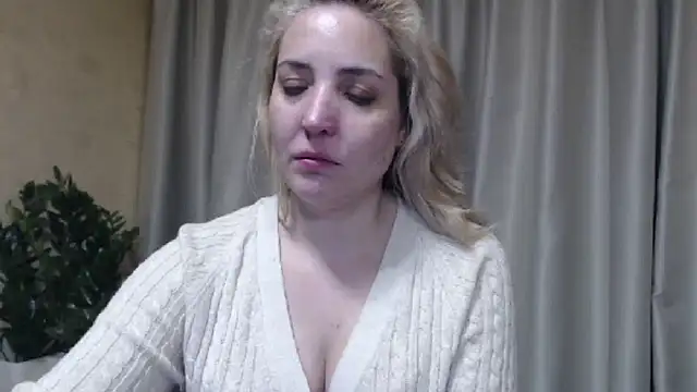 sweetpussy online show from February 4, 4:24 pm