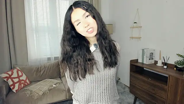 LonaLongsdorf online show from January 12, 8:41 am