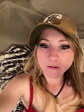 alluringpixie online show from March 6, 3:03 am