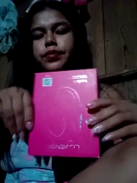 flor salvaje  online show from December 20, 2:51 am