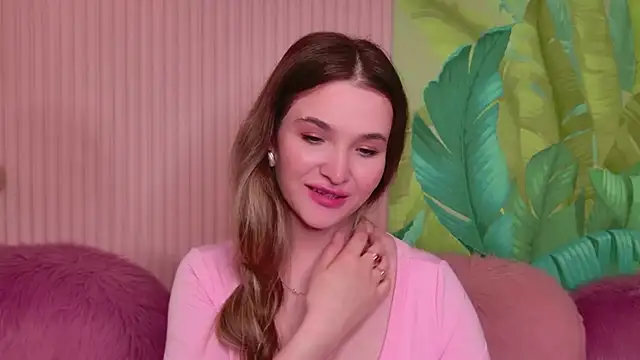 Lina Sinerz online show from May 23, 3:56 am