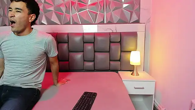 KathyAiden online show from January 9, 7:37 pm