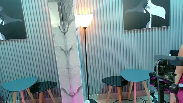 KathyAiden online show from January 10, 1:02 pm