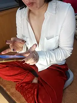 Alone nothing online show from February 21, 2:40 pm