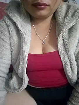 Snapshot of su-kem2 chatting on December 15, 5:50 pm su-kem2 online show from December 15, 5:50 pm