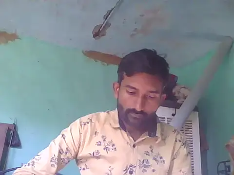 Snapshot of darkboy00011 chatting on December 17, 10:10 am darkboy00011 online show from December 17, 10:10 am