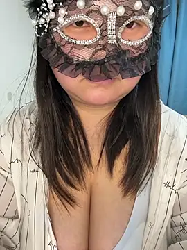 Snapshot of danai398F chatting on January 13, 3:17 pm danai398F online show from January 13, 3:17 pm