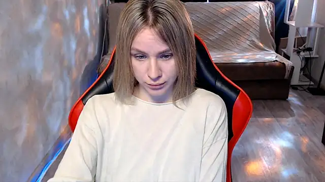 MiaBun1 online show from March 12, 4:29 am