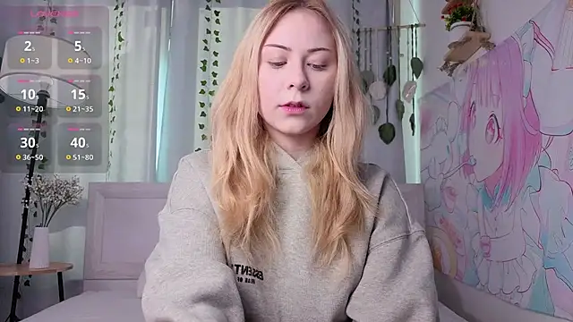 kaity berry online show from February 18, 8:21 am