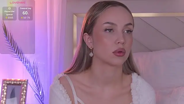 AnnaRow online show from January 12, 6:51 am