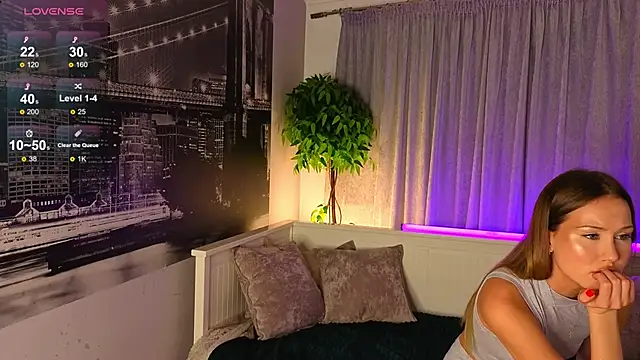 Snapshot of Angelic_kiss chatting on December 18, 6:36 pm Angelic kiss online show from December 18, 6:36 pm