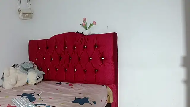 Alisson Very Dirty online show from February 7, 10:35 pm