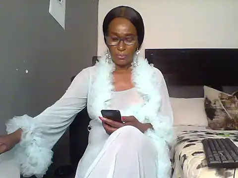 Snapshot of hotgrannxxx58 chatting on June 17, 7:26 pm hotgrannxxx58 online show from June 17, 7:26 pm