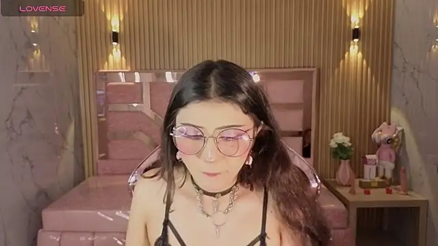 miss devil s online show from April 14, 3:12 am