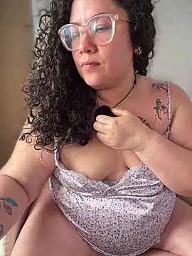 VanesssaMilf  online show from May 28, 12:13 pm