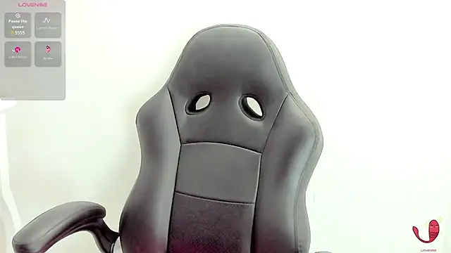 valeriecute18 online show from March 10, 7:41 pm