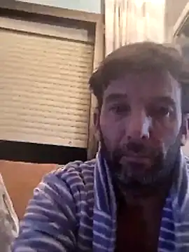 Snapshot of pcr44 chatting on February 26, 12:53 am pcr44 online show from February 26, 12:53 am