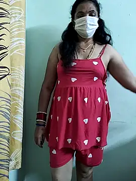 Snapshot of bhavyasri_55 chatting on December 16, 1:10 am bhavyasri 55 online show from December 16, 1:10 am