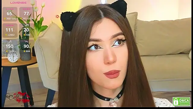 oliviaah  online show from April 7, 3:23 pm