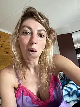 CelestialRuby online show from October 7, 1:08 pm