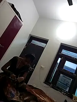 Snapshot of khushaboosexy chatting on February 12, 10:10 am khushaboosexy online show from February 12, 10:10 am