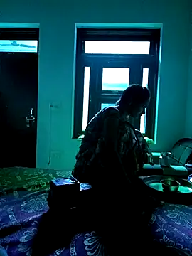 Snapshot of khushaboosexy chatting on March 22, 5:00 am khushaboosexy online show from March 22, 5:00 am