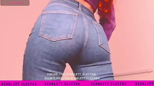 Snapshot of Scarlett_Electra chatting on January 8, 3:14 pm Scarlett Electra online show from January 8, 3:14 pm