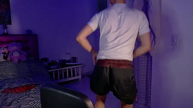 Snapshot of Dani_Dancer chatting on February 2, 3:16 am Dani Dancer online show from February 2, 3:16 am