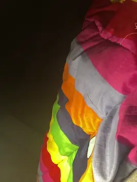 Snapshot of Lylyk2 chatting on December 13, 7:53 pm Lylyk2 online show from December 13, 7:53 pm