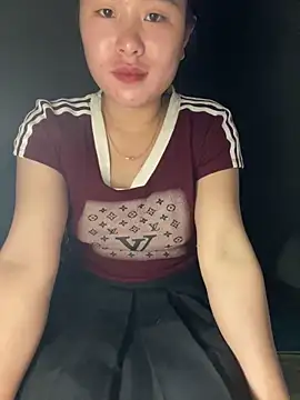 Snapshot of Lylyk2 chatting on December 15, 11:14 am Lylyk2 online show from December 15, 11:14 am