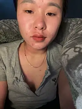 Snapshot of Lylyk2 chatting on December 16, 12:43 pm Lylyk2 online show from December 16, 12:43 pm