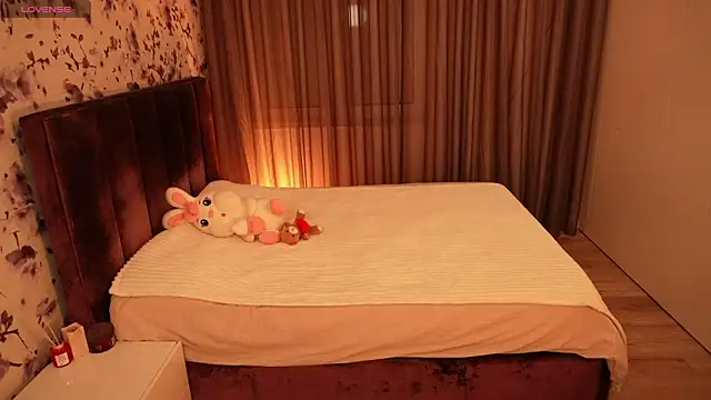 ChloeSpark online show from February 19, 7:21 pm