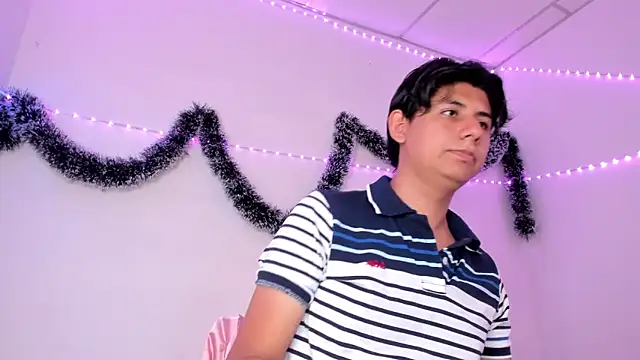 king Eric30 online show from January 8, 8:44 pm