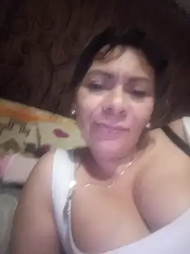 Snapshot of Celena_Marquez_ chatting on December 19, 3:24 am Celena Marquez online show from December 19, 3:24 am