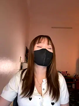 Snapshot of Miumeo20 chatting on December 15, 4:00 pm Miumeo20 online show from December 15, 4:00 pm